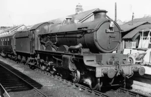Castle Class Locomotive Prints: Castle Class Locomotive Print - Hereford Castle, 4-6-0 Steam Engine