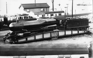 Prints of 4-6-0 King class locomotive. Built 1928. Seen here in streamlined form Locomotive Prints: King Henry VII Print: Streamlined King Class Locomotive