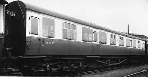 Third Class Gallery: No. 1139 Corridor Carriage, Third Class