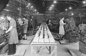 Production line for wartime shells in No.24 Shop, Swindon Works, 1942 Production line for wartime shells in No.24 Shop, Swindon Works, 1942