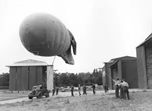 Balloons Gallery: Barrage balloon, RAF Stanmore 1939