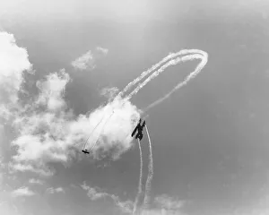 Gloster Gauntlet smoke aerobatics Gloster Gauntlet smoke aerobatics