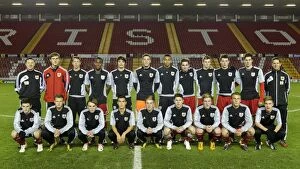 Images Dated 4th December 2012: Bristol City U18s Team Photo 041212