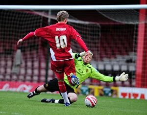 Images Dated 5th May 2010: Bristol City v Gloucester City Glos Cup