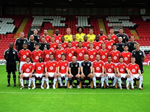 Old/first team season 10 11 team photo/row stewart dougall performance analyst Old/first team season 10 11 team photo/row stewart dougall performance analyst