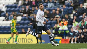 DK - PNE v West Brom, Louis Moult, Home Kit (2) DK - PNE v West Brom, Louis Moult, Home Kit (2)