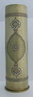 81 mm German engraved artillery shell case - Bezalel School 81 mm German engraved artillery shell case - Bezalel School