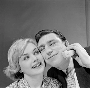 <b class=qtipBold><figcaption>Advertisement for Remington shaver</figcaption></b><br>Advertisement for Remington shaver -- male and female models (Sandra Paul and Derek Ufton). 1959<br><em>© The Colin Sherborne Collection/Mary Evans Picture Library</em> Advertisement for Remington shaver