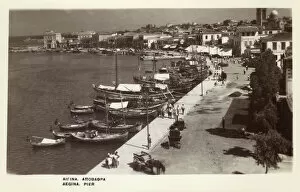 Images Dated 17th August 2011: Aegina, Greece - The port