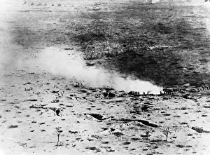 <b class=qtipBold><figcaption>Aerial view of Battle of Somme</figcaption></b><br>Aerial view of Battle of Somme. Date:<br><em>© The Royal Aeronautical Society (National Aerospace Library)/Mary Evans Picture Library</em> Aerial view of Battle of Somme