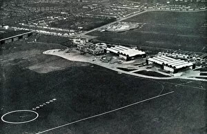 Airport Gallery: Aerial view of Croydon Airport, Surrey