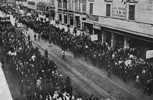 Russia Gallery: Anti-capitalist parade in a Russian street