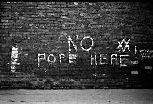 Pope Gallery: Anti-Catholic graffiti, Belfast, Northern Ireland