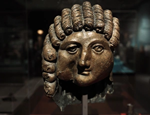 Arabic peninsula. Pre-Islam. Head of a man. 1st century BC-2 Arabic peninsula. Pre-Islam. Head of a man. 1st century BC-2