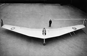 <b class=qtipBold><figcaption>Armstrong Whitworth Aw52G Glider</figcaption></b><br>Armstrong Whitworth Aw52G Glider Date:<br><em>© aviation-images.com / Mary Evans Picture Library</em> Armstrong Whitworth Aw52G Glider