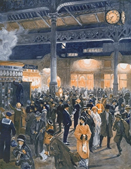 Commuters Gallery: Arrival of the Theatre Train at Victoria Station, 1914