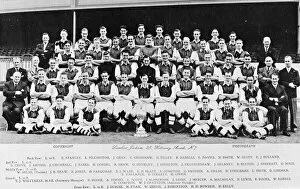Clubs Gallery: Arsenal Football Club team and officials 1948-1949