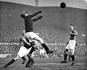 Clear Gallery: Arsenal vs. Mansfield Town, F.A. Cup Fourth Round, 1929