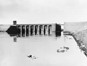 Asyut Gallery: Assiut Barrage on the Nile