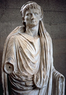 Augustus (63 BC-14 AD). First Emperor. Statue as Pontifex Ma Augustus (63 BC-14 AD). First Emperor. Statue as Pontifex Ma