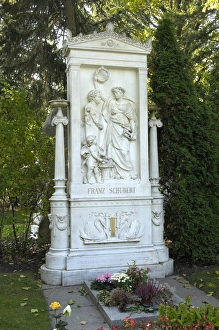 AUSTRIA. Vienna. Cemetery. Tomb of Franz Schubert AUSTRIA. Vienna. Cemetery. Tomb of Franz Schubert