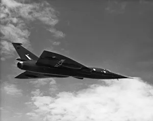 <b class=qtipBold><figcaption>Bac 221 Supersonic Prototype Flying</figcaption></b><br>Bac 221 Supersonic Prototype Flying Date: 1960s<br><em>© aviation-images.com / Mary Evans Picture Library</em> Bac 221 Supersonic Prototype Flying