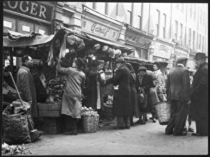 Stalls Gallery: BALHAM MARKET / 1950 S