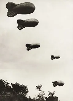 Barrage-Balloons Flying over Southern England, UK During? Barrage-Balloons Flying over Southern England, UK During?