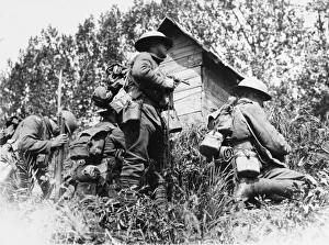 <b class=qtipBold><figcaption>Third Battle of the Aisne 1918</figcaption></b><br>Men of the Worcesters holding the southern bank of the Aisne at Maizy during the third Battle of the Aisne on the Western Front in France during World War I on 27th May 1918.<br><em>© Mary Evans/Robert Hunt Collection/Imperial War Museum</em> Third Battle of the Aisne 1918