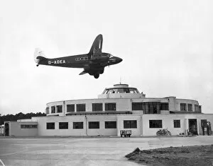 Airport Gallery: The beehive terminal building at Gatwick Airport in 1937