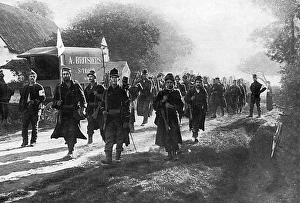 Belgian soldiers head to war Belgian soldiers head to war