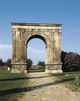 Beras Arch. 1st c. BC. SPAIN. Roda de BarTriumphal Beras Arch. 1st c. BC. SPAIN. Roda de BarTriumphal