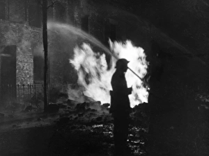 Blitz in London -- firefighters in Bermondsey, WW2 Blitz in London -- firefighters in Bermondsey, WW2