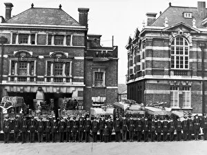 Fire Brigade Gallery: Blitz in London -- Regulars and Auxiliaries side by side