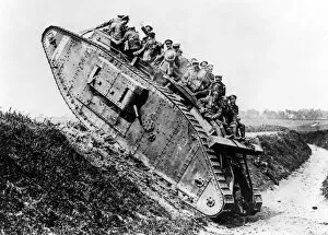Training Gallery: British Mark IV tank with Canadian soldiers, WW1