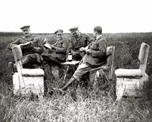 Comfort Gallery: British officers relaxing, Western Front, WW1