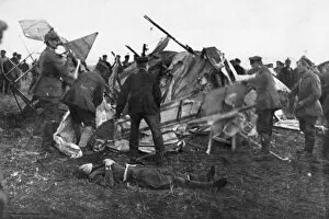 Crashed Gallery: British plane crash with dead pilot, WW1