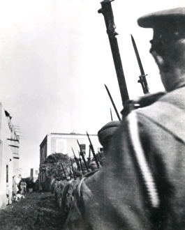 British troops at Hosh Issa, Egypt, WW1 British troops at Hosh Issa, Egypt, WW1
