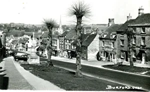 Burford, Oxfordshire circa 1950 postcard Burford, Oxfordshire circa 1950 postcard