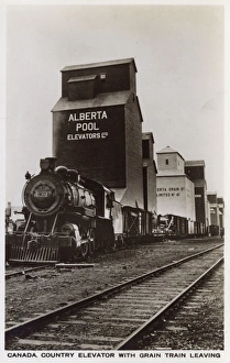 Loads Gallery: Canada - Country Grain Elevator - Train leaving