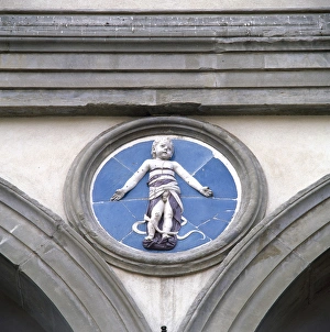 Ceramic tondo. Hospital of the Innocents. Florence Ceramic tondo. Hospital of the Innocents. Florence