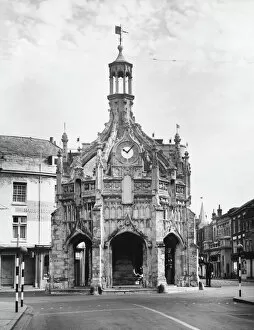 Monument Gallery: Chichester Cross / 1930S