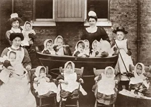 Children at Willesden Workhouse / Central Middlesex Hospital Children at Willesden Workhouse / Central Middlesex Hospital