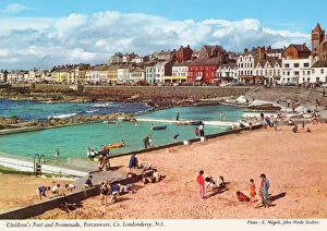 Irish Collection: Childrens Pool and Promenade, Portstewart, Co. Londonderry