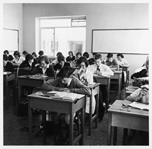 <b class=qtipBold><figcaption>Classroom Scene Nevill</figcaption></b><br>Nevill County Secondary School A classroom of children sitting at their desks Date: 1960<br><em>© Mary Evans Picture Library/HENRY GRANT</em> Classroom Scene Nevill