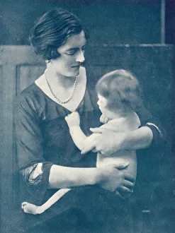 Clementine Churchill with daughter Marigold Clementine Churchill with daughter Marigold