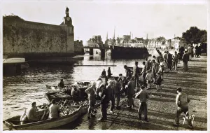Concarneau Harbour, France - unloading tuna Concarneau Harbour, France - unloading tuna