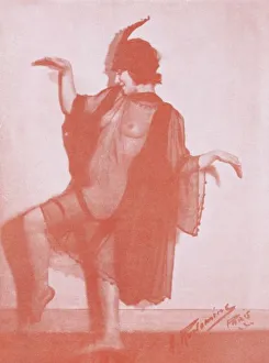 <b class=qtipBold><figcaption>A dancer or showgirl, Paris</figcaption></b><br>A dancer or showgirl, Paris 1923 Date: 1923<br><em>© Mary Evans / Jazz Age Club Collection</em> A dancer or showgirl, Paris