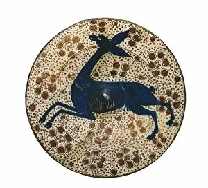 Horta Gallery: Dish with representation of a deer. 1425. Traditional