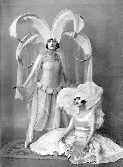 <b class=qtipBold><figcaption>The Dolly Sisters, London</figcaption></b><br>The Dolly Sisters in their bridal attire by Paul Poiret from League of Notions, New Oxford Theatre, London, 1921 1921<br><em>© Mary Evans / Jazz Age Club Collection</em> The Dolly Sisters, London